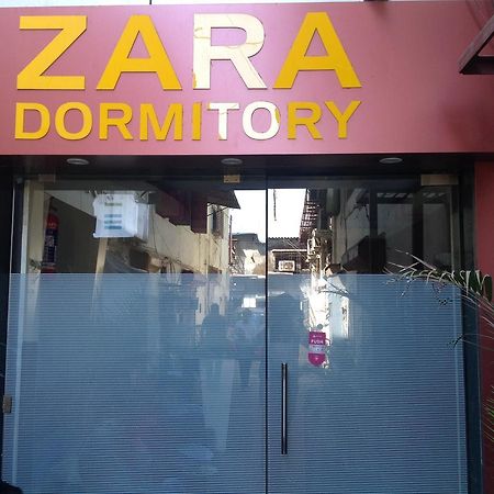Zara Dormitory Mumbai  Buitenkant foto